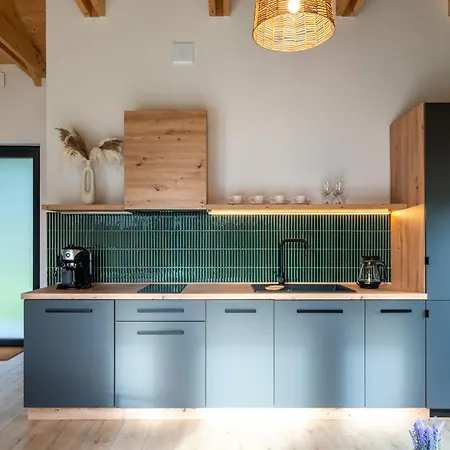 Slowinskie Niebo - Caloroczny Smoldzinski Las