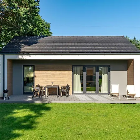 Villa Slowinskie Niebo - Caloroczny