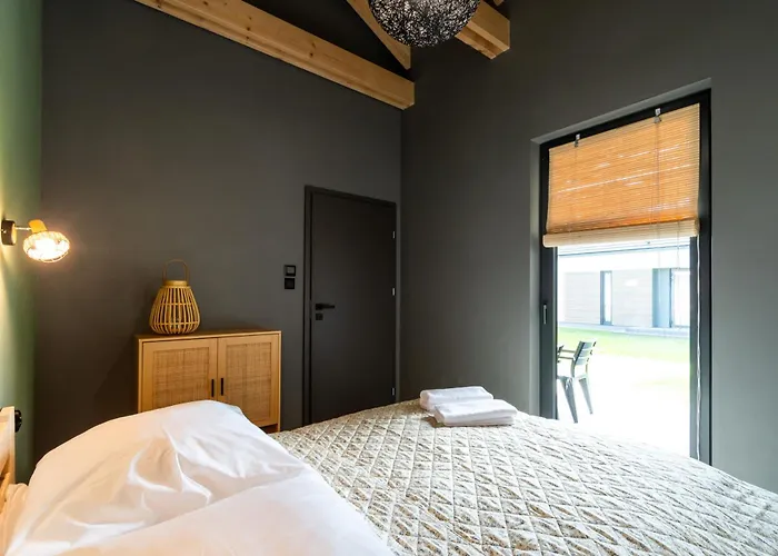 Slowinskie Niebo - Caloroczny * Smoldzinski Las